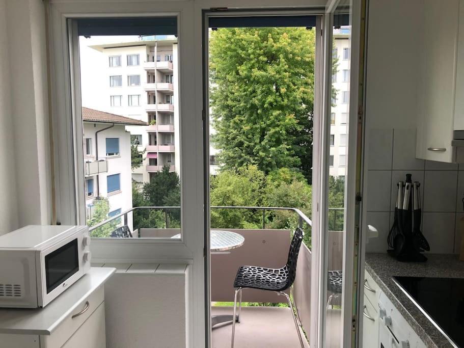 Bright 1 Bedroom Flat In The City Centre Zurich Bagian luar foto
